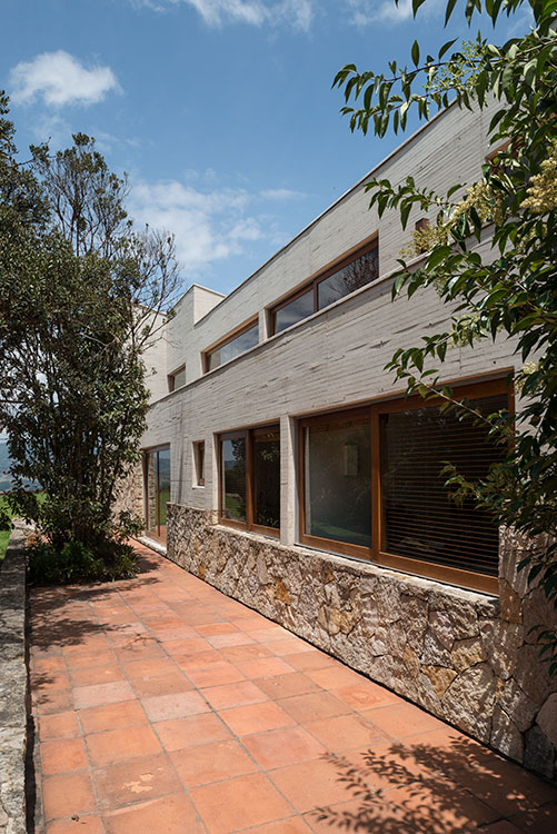 arquitectura revista axxis 5 1 Conozca esta casa en el valle de Sopó inspirada en la arquitectura tradicional de las haciendas