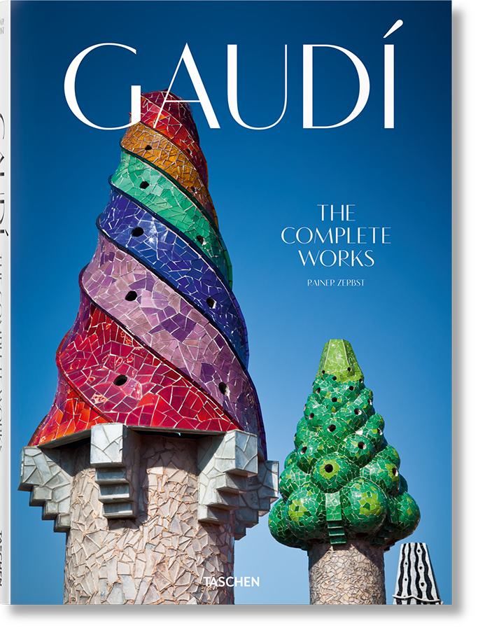 Gaudi obras libros Revista AXXIS 5 libros de arquitectura y diseño para leer en época de estar en casa