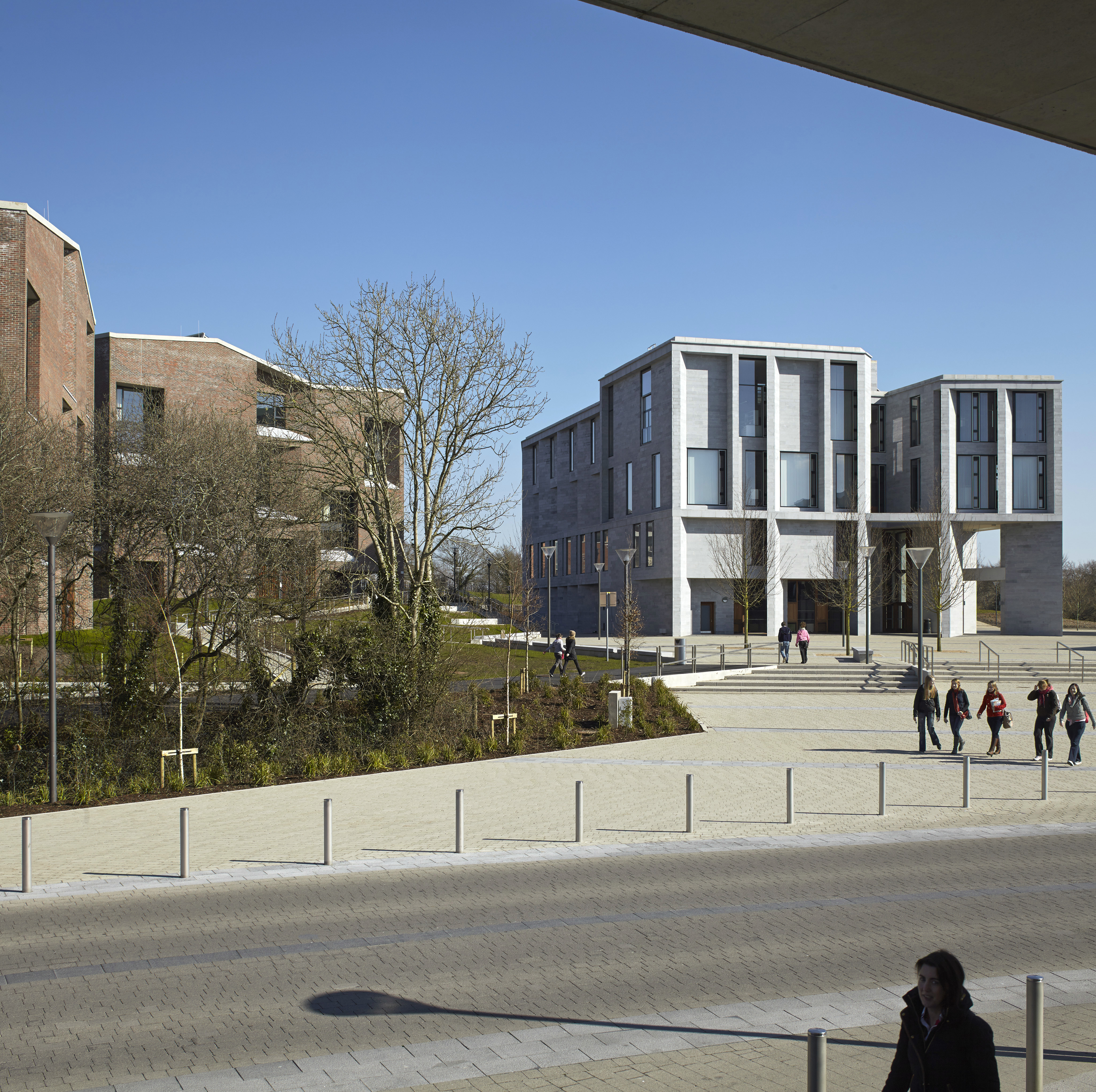 Medical School University of Limerick 6 En nuestra nueva edición, honramos el trabajo de las dos arquitectas ganadoras del Premio Pritzker