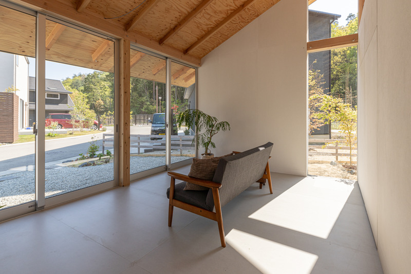 imagen 7 El minimalismo de una casa japonesa diseñada para disfrutar de la naturaleza