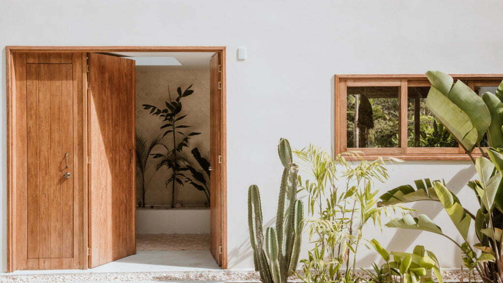 047 MSPH6151 Una casa en El Retiro, Antioquia inspirada en la arquitectura de Marruecos, India e Indonesia